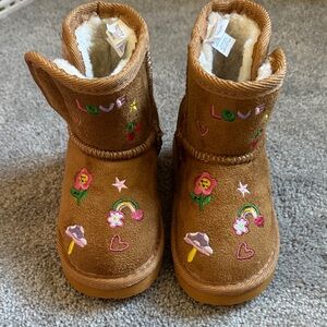 Never worn!! Capelli Cozy Brown Kids Boots with Rainbow Flower accents